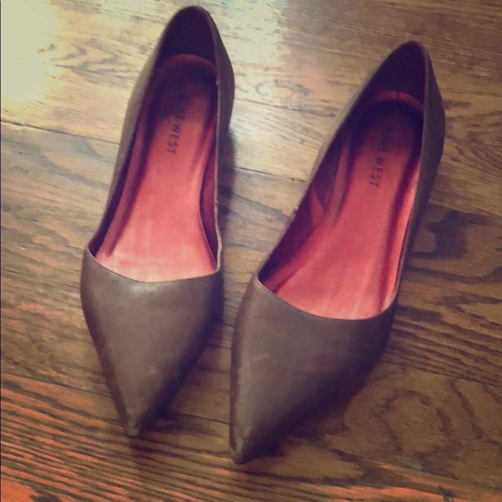 Brown Leather Nine West Flats with Tiny Heel